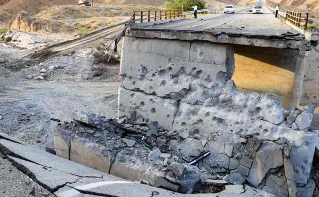 Kürd üsyançıların açıqlamasına görə, İran İraq Kürdüstanında yerləşən onların düşərgəsinə hücum həyata keçirib