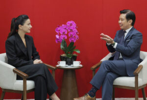 Economy Minister meets Singapore’s State Minister for Trade and Industry