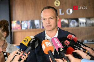 Петре Цискаришвили — Съезд «Национального движения» состоится 5 августа, будет избран человек, который будет отвечать за дальнейшую деятельность партии, и он будет называться председателем