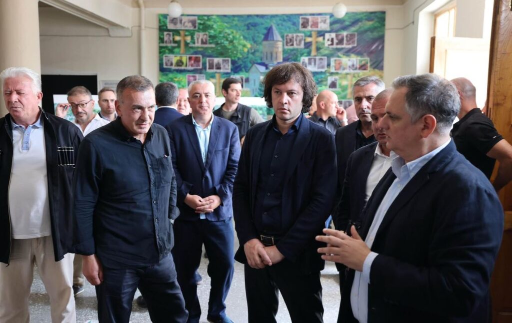 Prime Minister inspects Ambrolauri Culture Palace ahead of full restoration project