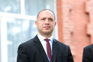 Education Minister: Mandatory school uniforms drive equality, safety, and improved educational standards