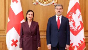 Михаил Кавелашвили встретился с недавно назначенным чрезвычайным и полномочным послом Грузии в Латвии Анной Абулaдзе