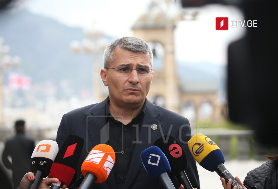 Մամուկա Մդինարաձե. Մարդիկ, որոնք չբարկացան իրենց հայրենիքի օկուպացիայի և ժողովրդի սպանության վրա, այլ բարկացան ուրիշի հայրենիքի օկուպացիայի վրա, առաջադրանք են կատարում