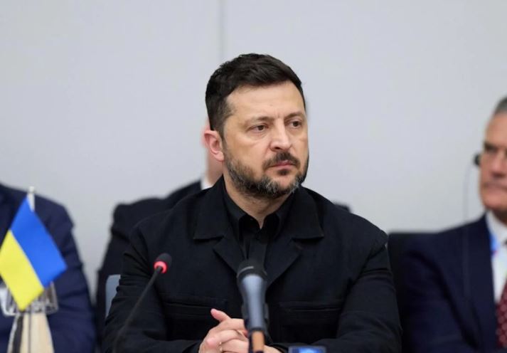 Vladimir Zelenski – amerikalılar öz ehtiyatlarında olan raketlərin 5%-ni bizə satsalar, qışı keçirə bilərik. Əgər 10%-ni sata bilsələr, Rusiyanın bütün ballistik raketlərini məhv edəcəyik