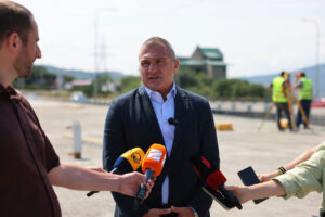 Infrastructure Minister: Construction of new Aragvi bridge to continue intensively to lift temporary restrictions as soon as possible