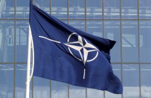 В НАТО заявили, что беспилотник, сбитый в воздушном пространстве Румынии, предположительно российского происхождения