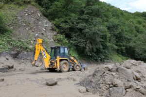 Roads Department to install temporary bridge on Lentekhi-Lasdili road