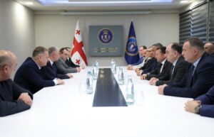 Finance Minister presents new Investigation Service Head Merab Gamkrelidze to agency personnel