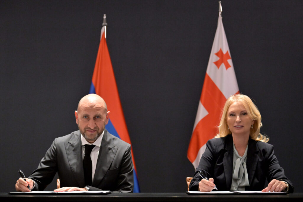 National Bank of Georgia and Central Bank of Armenia sign new cooperation memorandum