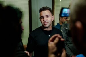 Посольство Израиля – Мы гордимся и склоняем головы перед Шотой Мусаевым и всеми теми людьми, чья храбрость сыграла решающую роль в безопасном возвращении 174 пассажиров