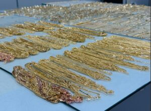 Investigation Service arrests man over smuggling of nearly 8kg of gold jewellery across customs border