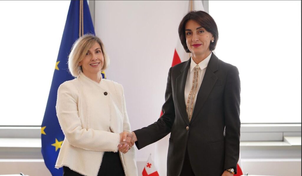 FM meets newly appointed Greek Ambassador to Georgia