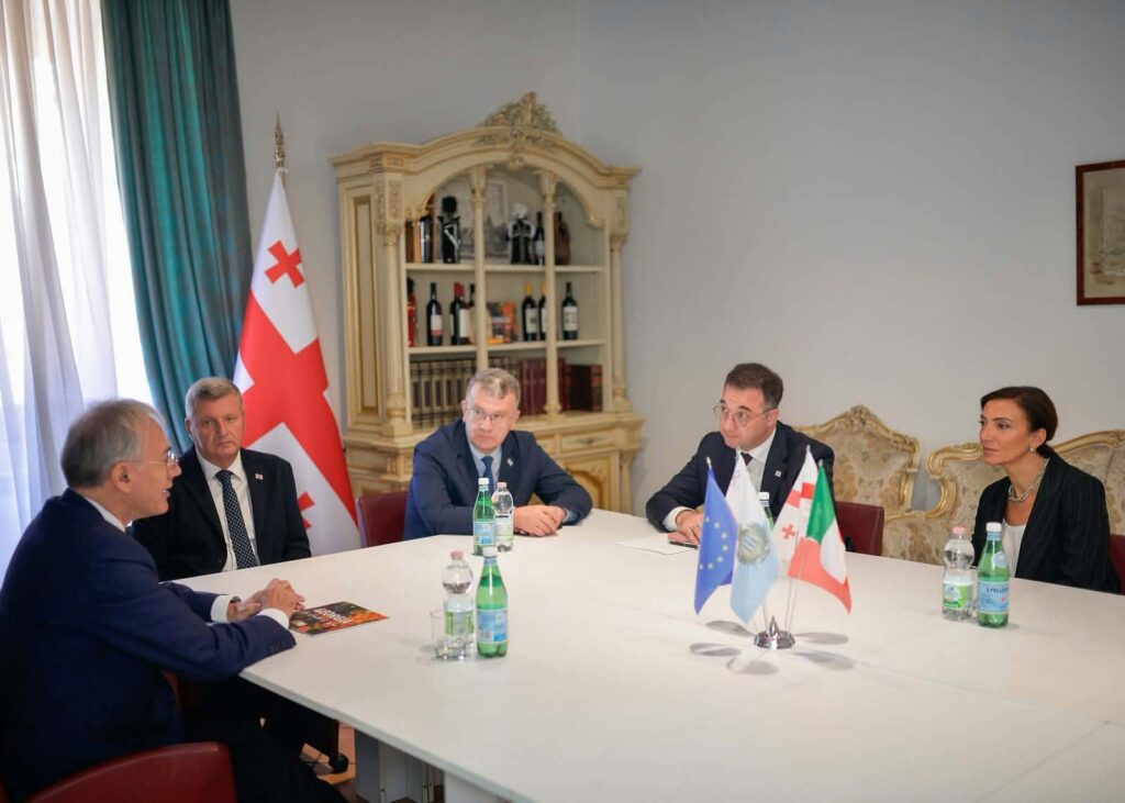 Agriculture Minister meets Italian food industry leaders to boost agrifood investment