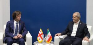 Վրաստանի վարչապետ Իրակլի Կոբախիձեն հանդիպել է Իրանի նախագահ Մասուդ Ֆեզեշկիանի հետ