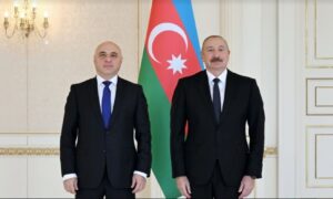 Новый чрезвычайный и полномочный посол Грузии вручил президенту Азербайджана верительные грамоты