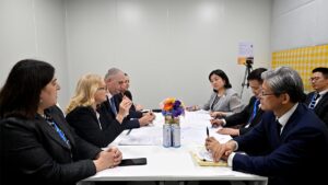 Натия Турнава и Лаша Хуцишвили встретились с главой Центрального банка Китая Пань Гуншэном
